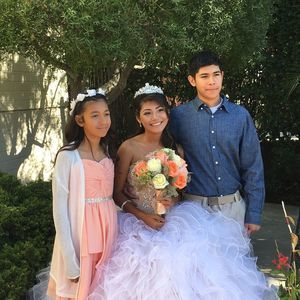 Meet your Posher, Ana